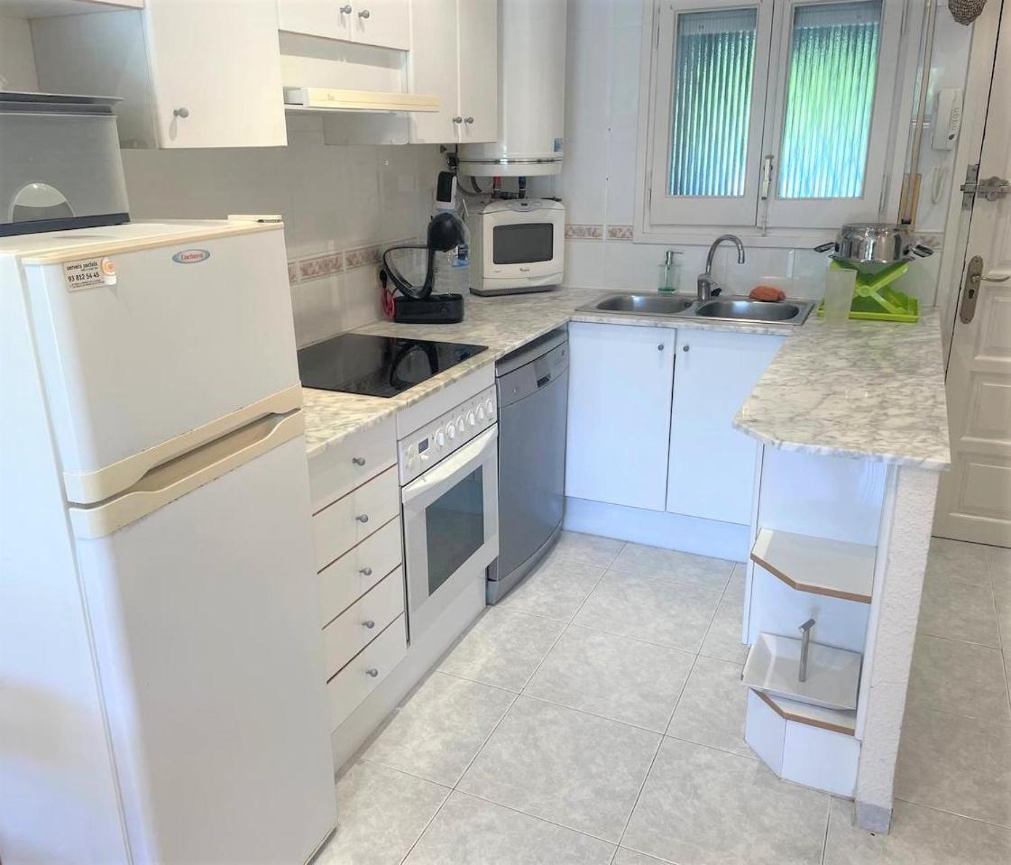 Apartamento En Platja Sant Pol S'Agaro Con Pisicina Y Jardin Sant Feliu de Guíxols Exteriör bild